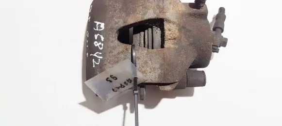 Volkswagen Golf IV Front brake caliper