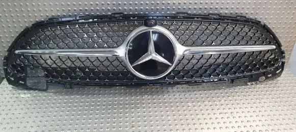 Mercedes-Benz C W206 Front grill A2068882100
