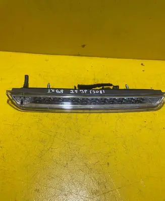 Peugeot 308 Third/center stoplight
