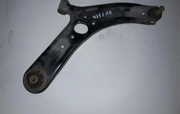 KIA Rio Front lower control arm/wishbone 545011W000