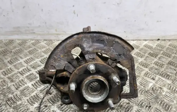 Mazda CX-5 Front wheel hub