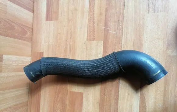 Mazda 6 Intercooler hose/pipe ACM100518 32ACM100518