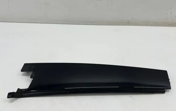Fiat 600 Rear door glass trim molding 52205618 130006277