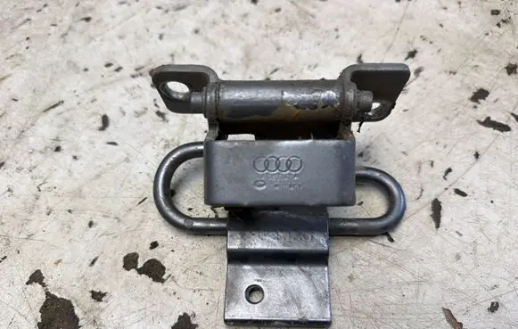 Audi A4 S4 B5 8D Rear door lower hinge 4A0833411A