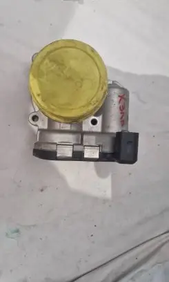 Volkswagen Golf Sportsvan Throttle valve 06K133062N