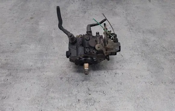 Fuel injection high pressure pump