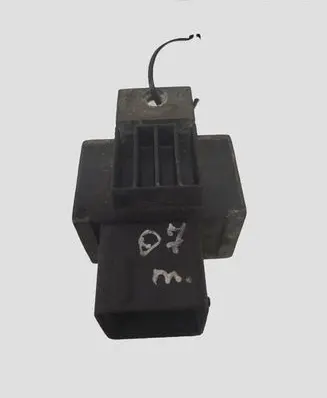 Citroen C4 I Glow plug pre-heat relay 9640469680