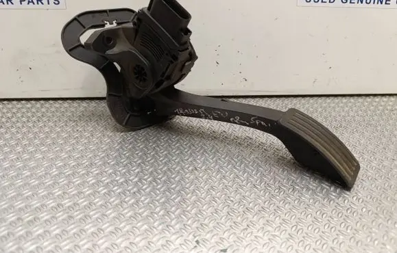 Ford Transit Accelerator throttle pedal 6C119F836CC 6PV00923810 30082007
