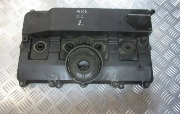 Ford Mondeo Mk III Rocker cam cover 