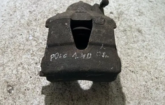 Volkswagen Polo V 6R Front brake caliper