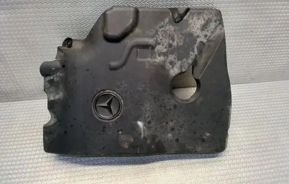 Mercedes-Benz Sprinter W906 Engine cover (trim) A6510100267