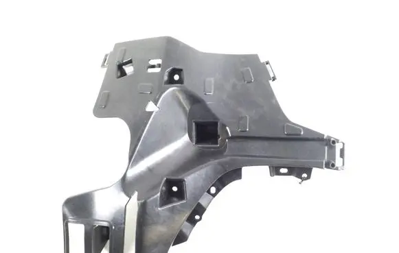 Volvo XC40 Front bumper mounting bracket 32136093
