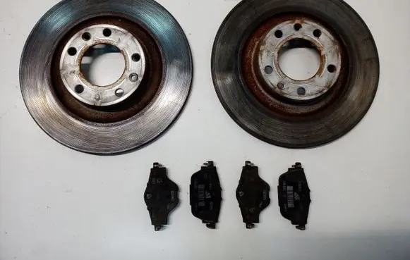 Peugeot 508 II Brake discs and calipers set 17288212122