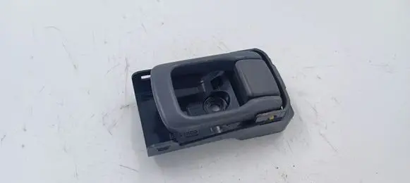 Subaru Impreza I Front door interior handle
