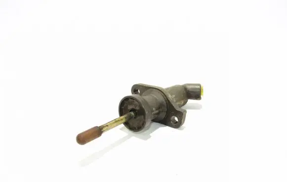 BMW 3 E46 Clutch master cylinder FTE6740