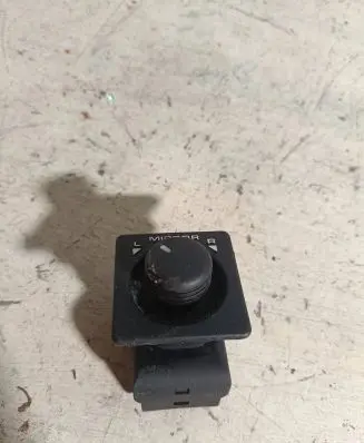 MG ZR Wing mirror switch