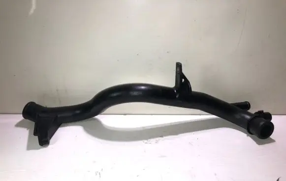 Audi A4 S4 B6 8E 8H Engine coolant pipe/hose 03L121071