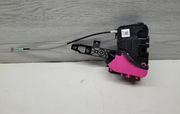 Hyundai Tucson IV NX4 Front door lock 81310N7000