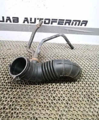 KIA Rio Turbo air intake inlet pipe/hose 281401W300