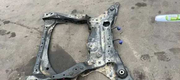Volvo XC90 Front subframe 32268633