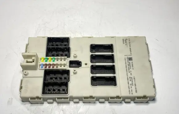 BMW 3 F30 F35 F31 Central body control module 9315683 61359315683