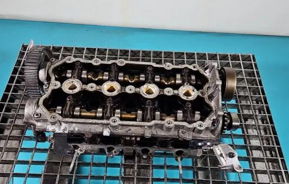 Audi A4 S4 B7 8E 8H Engine head 06F103285 IMPRK1511317