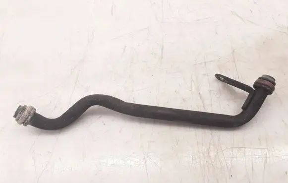 Mercedes-Benz E W210 Engine coolant pipe/hose