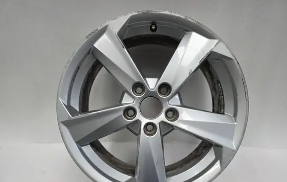 Audi Q2 - R17 alloy rim 81A601025B