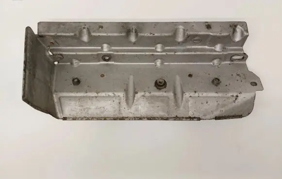 Seat Leon (1P) Heat shield in engine bay 06H129597K