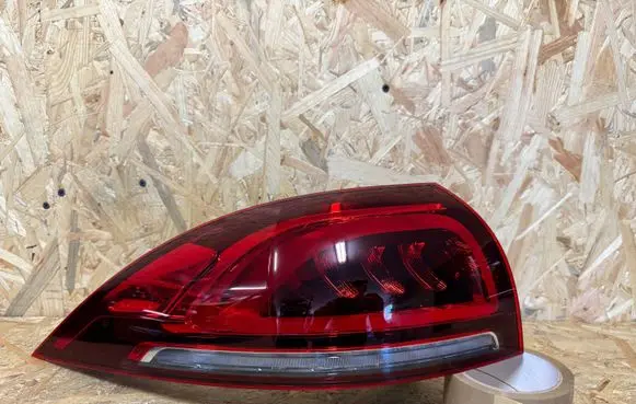Mercedes-Benz GLE W167 Rear/tail lights A1679061007 CCC17010B CCC17010A