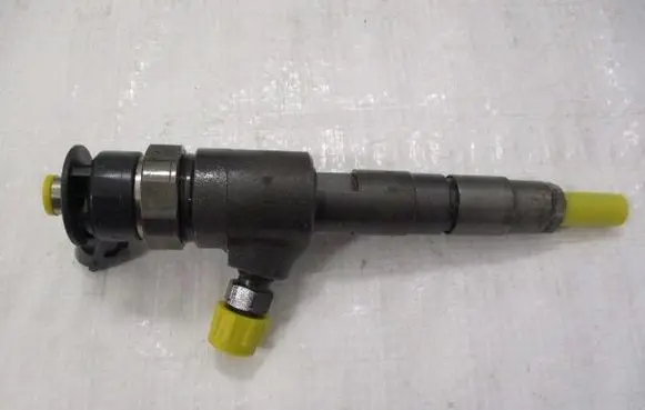 Fuel injectors set