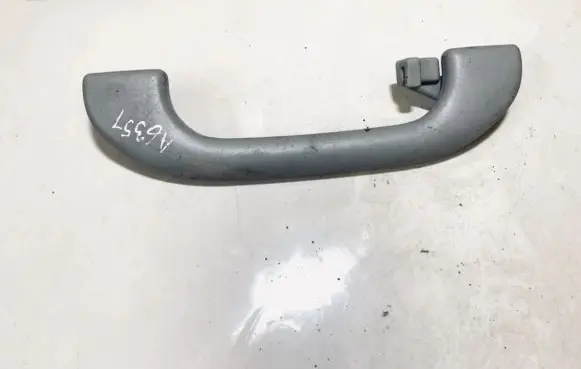 Mitsubishi Carisma Rear interior roof grab handle