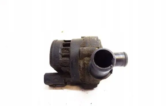 Nissan Qashqai Water pump