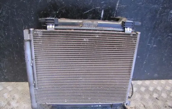 Volkswagen Up Coolant radiator 1S0121253T RAD033