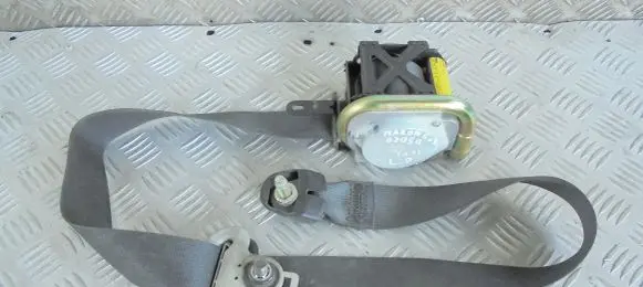 Mazda 6 Front seatbelt