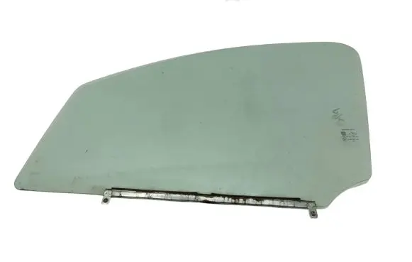 Nissan Pixo Front door window glass four-door 43R001264 L2081844