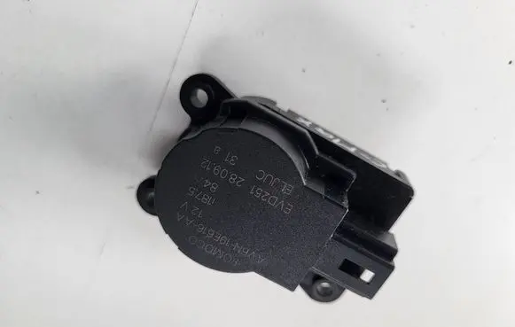 Ford C-MAX II A/C air flow flap actuator/motor AV6N19E616AA