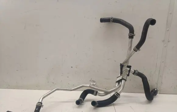 Nissan Qashqai J12 Engine coolant pipe/hose 215116UM0A