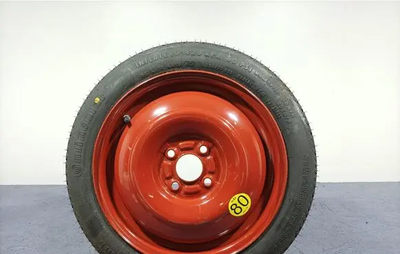 Suzuki Swift I R17 spare wheel 