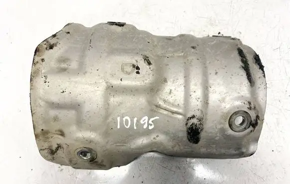 Exhaust heat shield