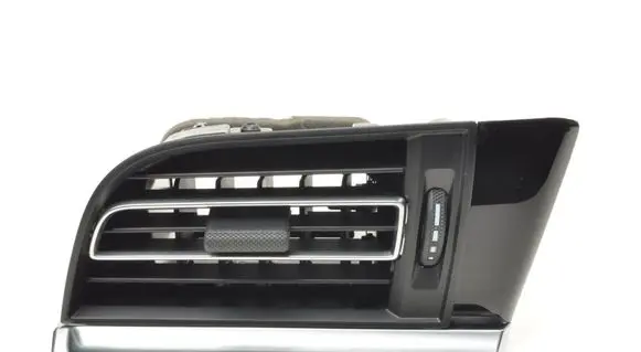 Porsche Macan (95B) Dash center air vent grill 95B819702J