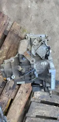 Honda Stream Manual 5 speed gearbox SSWM SSWM1002483 1002483