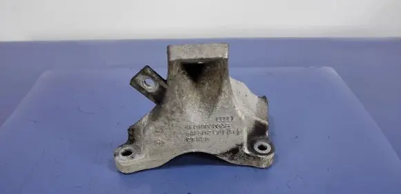 Audi A6 Allroad C5 Engine mount vacuum valve 4F0199308AB