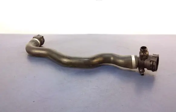 BMW 1 F20 F21 Engine coolant pipe/hose 7811127
