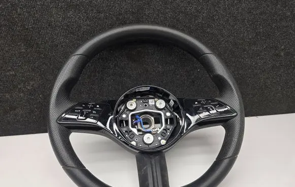 Mercedes-Benz Sprinter W907 W910 Steering wheel A9074602404 662812700A 2421509076
