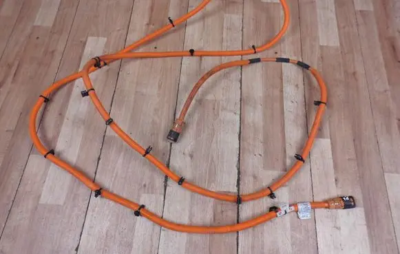 BMW i3 High voltage cable 764032500C 6840443 6840442