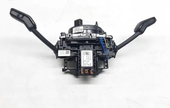 Volkswagen Golf VIII Headlight wiper switch 5Q1953507GB