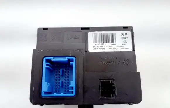 Citroen C4 Cactus Climate control unit 9811039380