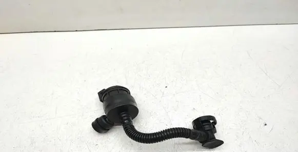BMW 3 E90 E91 Valve vacuum 7551262