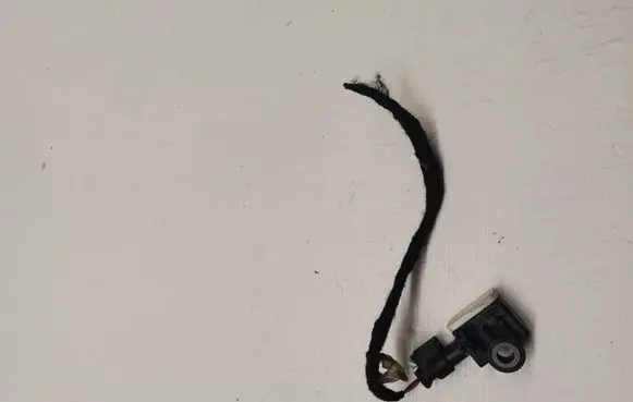 Mercedes-Benz GLE AMG (W166 - C292) Airbag deployment crash/impact sensor A1668210151